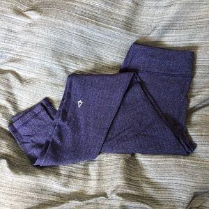 Ivivva Super Comfortable Tights